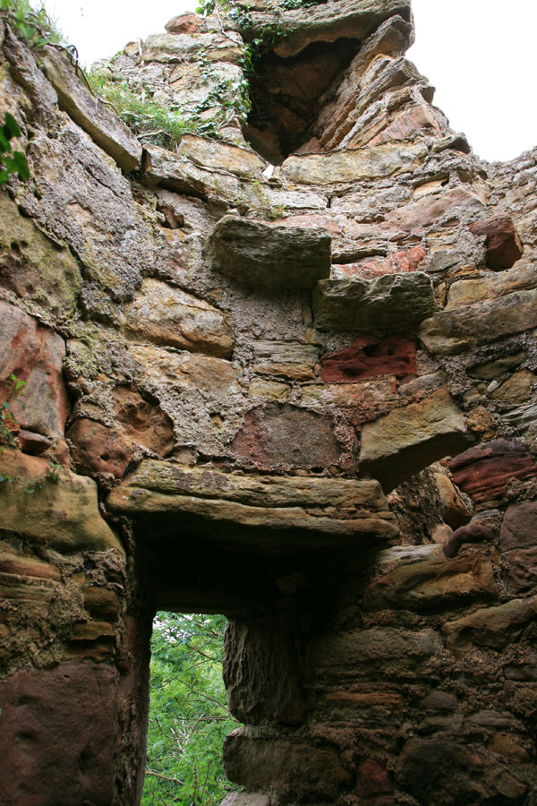 Innerwick Castle Castle in Innerwick, East Lothian Stravaiging